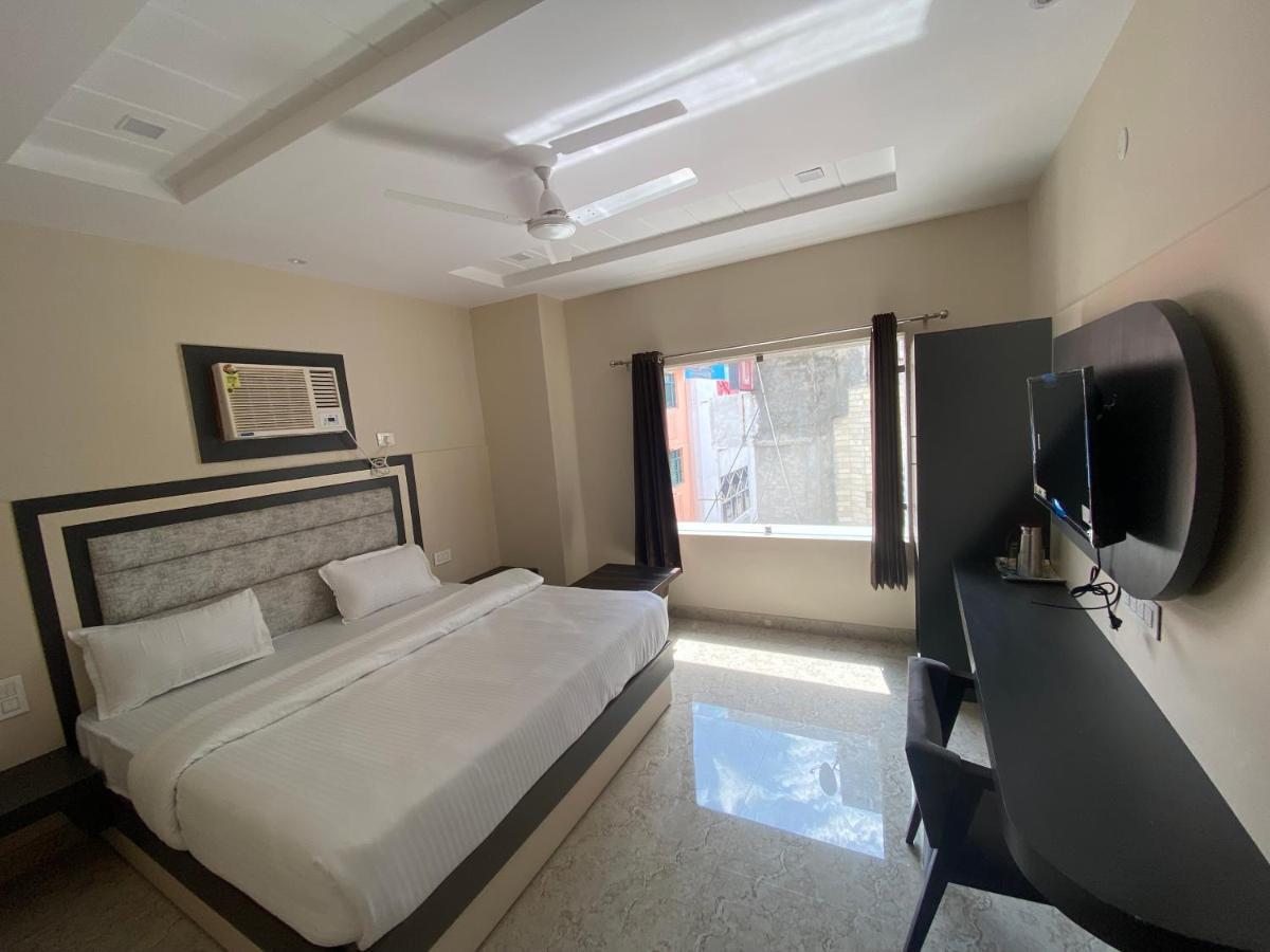 Haridwār Hotel Blue Sky المظهر الخارجي الصورة