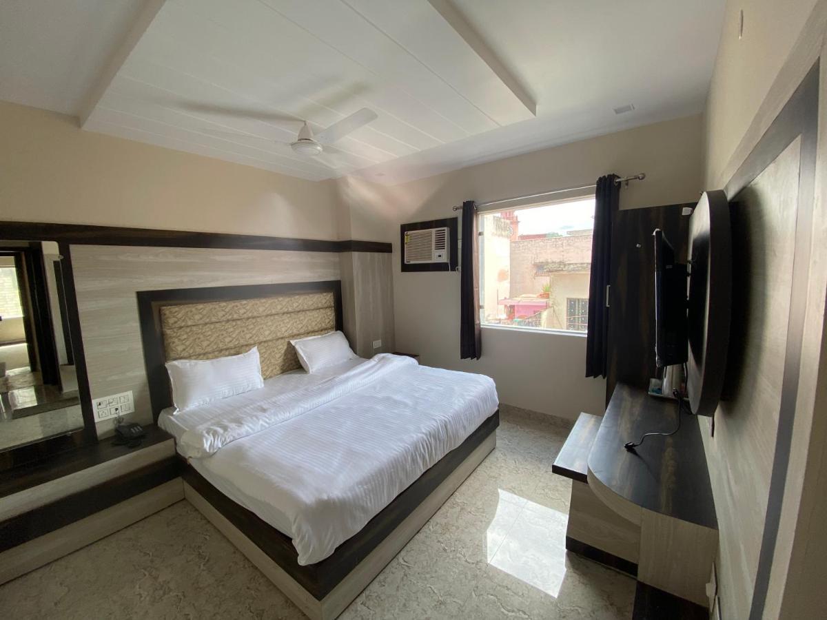 Haridwār Hotel Blue Sky المظهر الخارجي الصورة