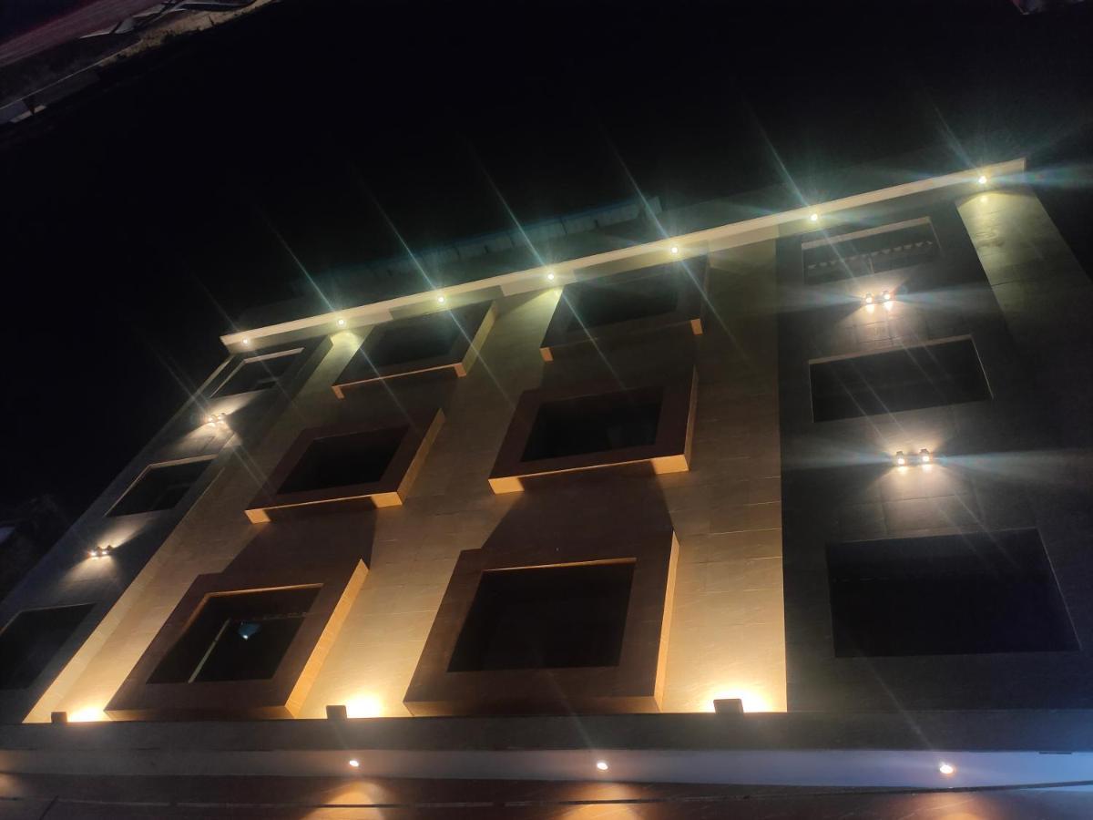 Haridwār Hotel Blue Sky المظهر الخارجي الصورة